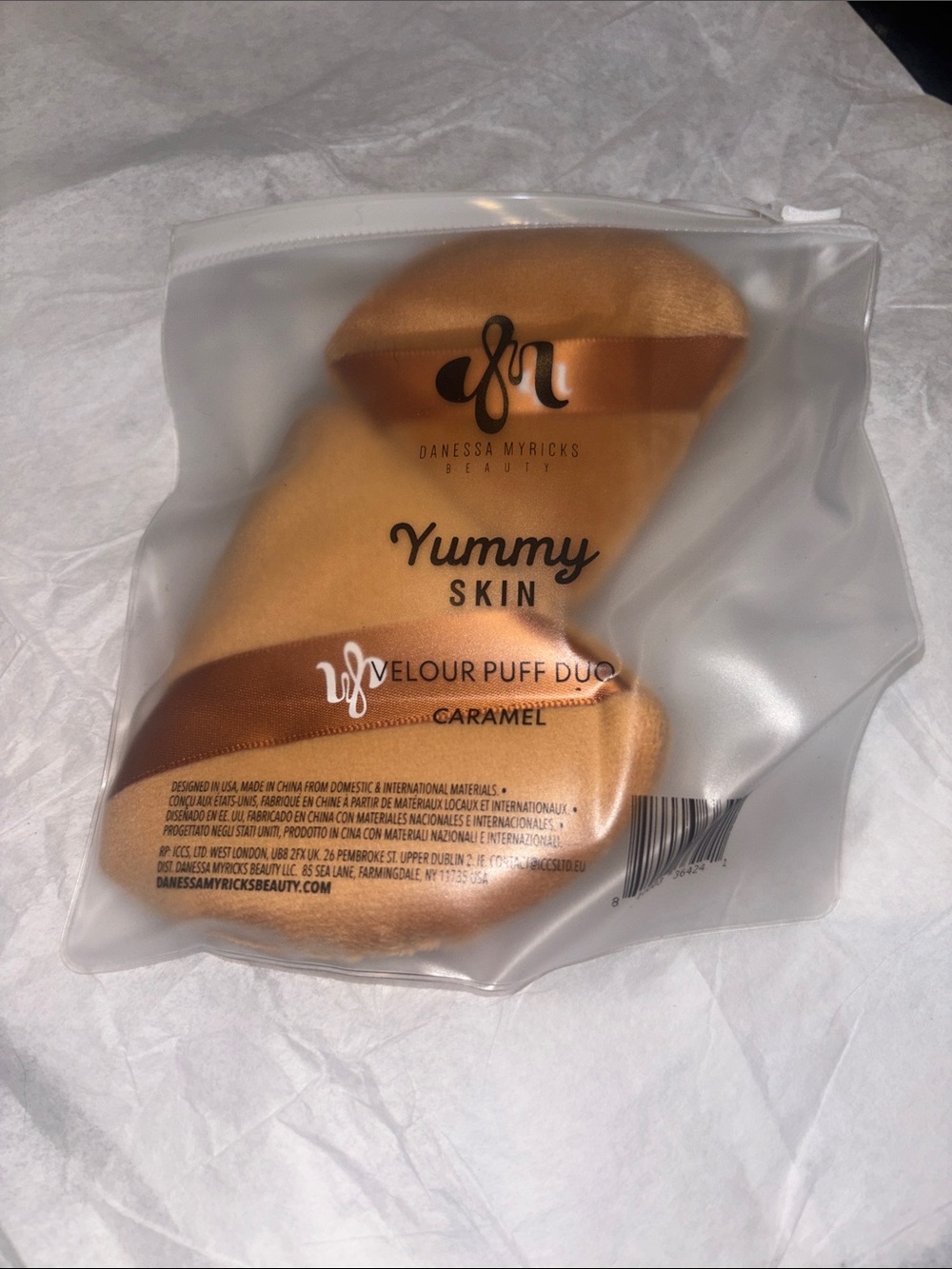 Danessa Myricks Beauty Velour Puff Duo - Caramel Gold